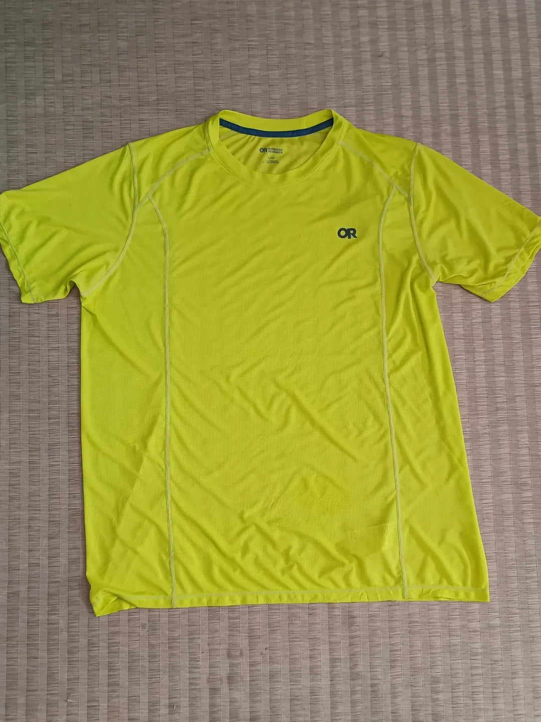 OUTDOOR RESEARCH Polera ultraligera