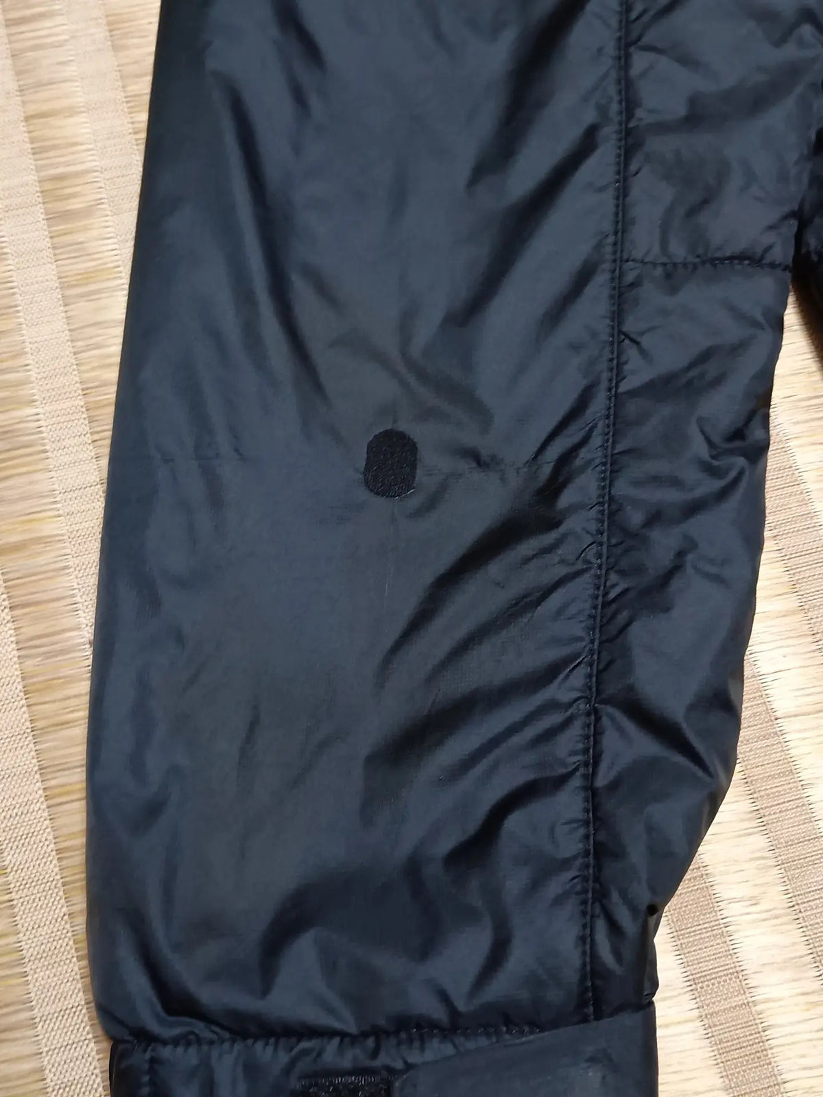 OUTDOOR RESEARCH Chaqueta térmica ligera