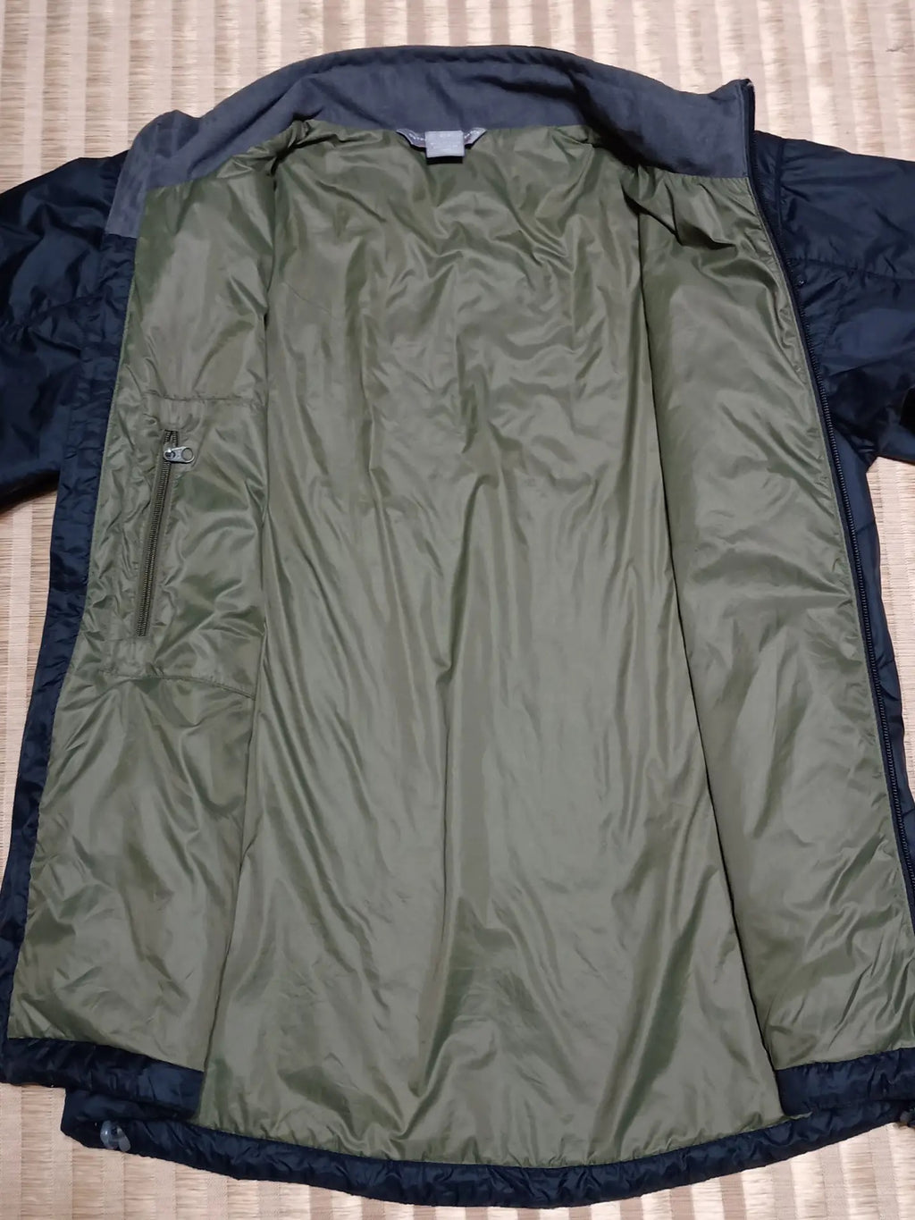 OUTDOOR RESEARCH Chaqueta térmica ligera