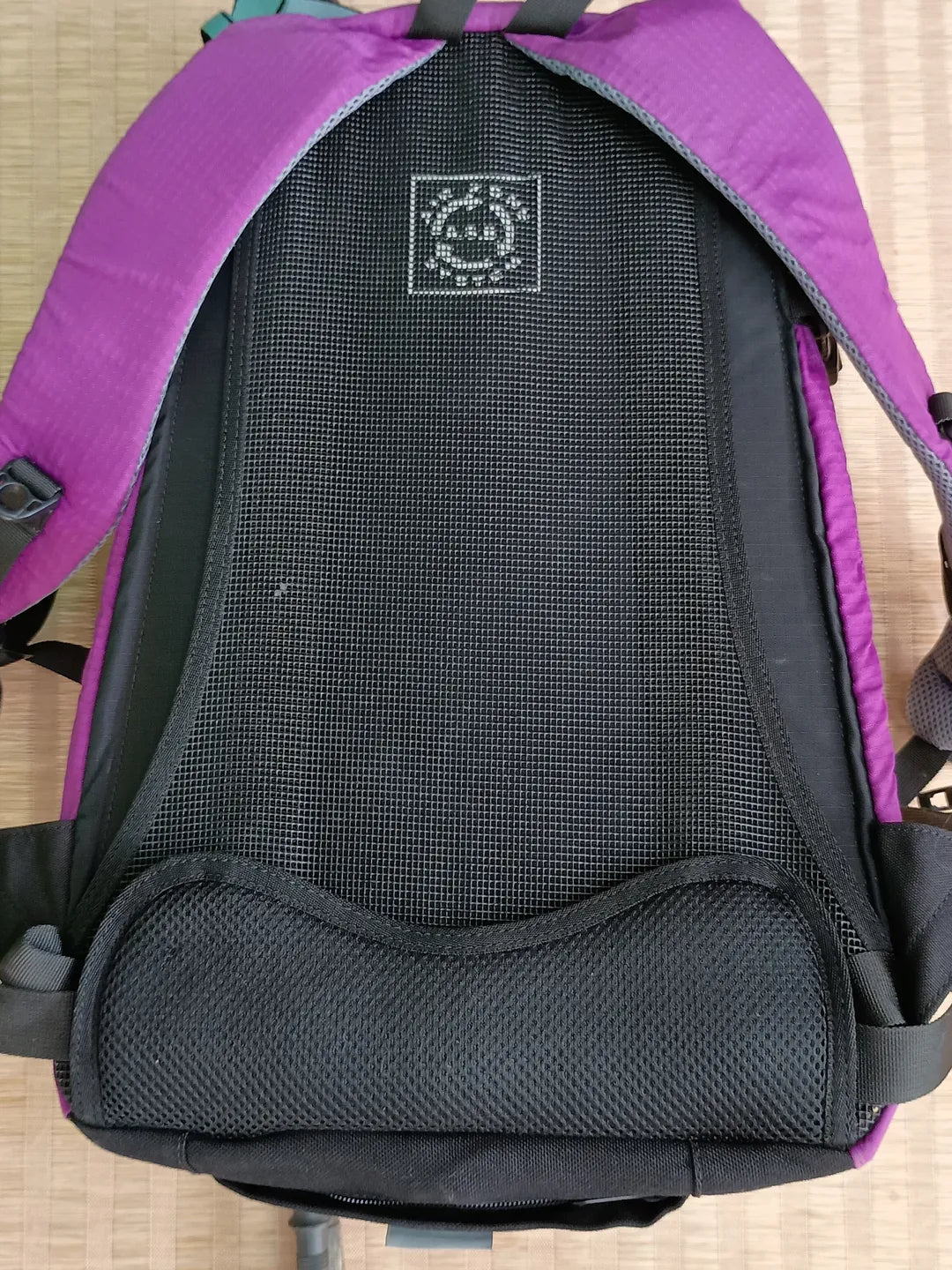 SOLETREK Mochila trekking Modelo First 25